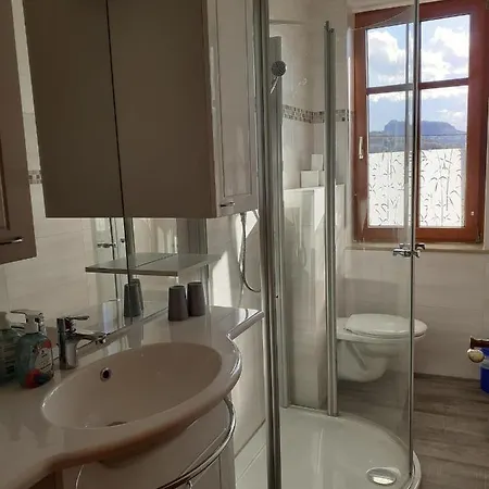 דירה Schoenfelder קוניגשטיין אן דר אלבה