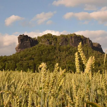 Schoenfelder דירה קוניגשטיין אן דר אלבה
