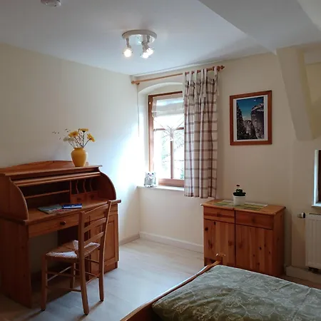 Schoenfelder * קוניגשטיין אן דר אלבה